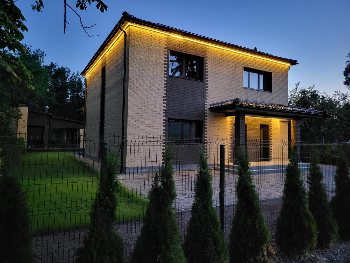 Vomikay Villa ทาลลินน์ ภายนอก รูปภาพ